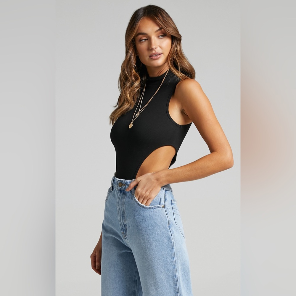 Showpo NUALA BODYSUIT - HIGH NECK SIDE CUT OUT BODYSUIT IN BLACK